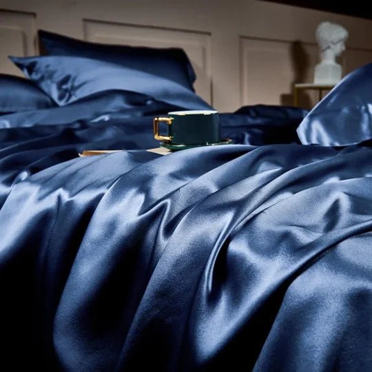 📢📢40% OFF !! ⏰25 Momme Luxury Pure Mulberry Silk Bedding Set of 4（1x Quilt Cover + 1x Bedsheet + 2x Pillowcases）