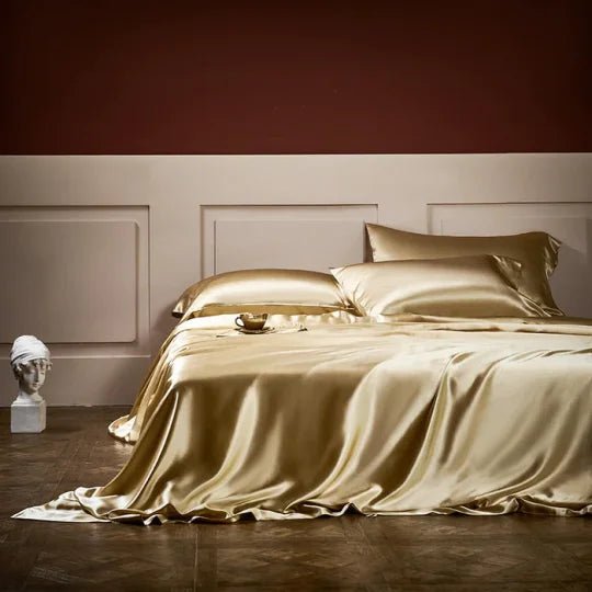 📢📢40% OFF !! ⏰25 Momme Luxury Pure Mulberry Silk Bedding Set of 4（1x Quilt Cover + 1x Bedsheet + 2x Pillowcases）
