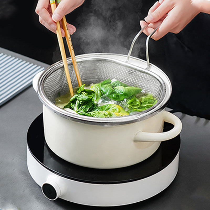 📢📢40% OFF !! ⏰Stainless Steel Sieve with Handle🥄🫕