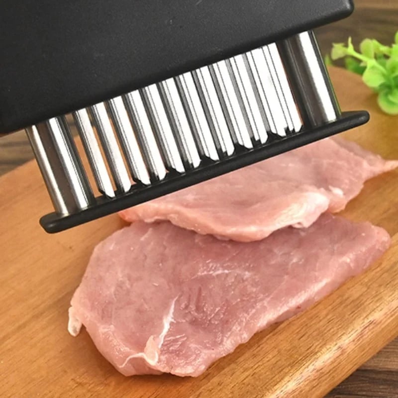 📢📢50% OFF !! ⏰Meat Tenderizer with 48 Stainless Steel Blades – Tenderize in Seconds, Dishwasher-Safe & Safe Storage Cover Included! 🔪