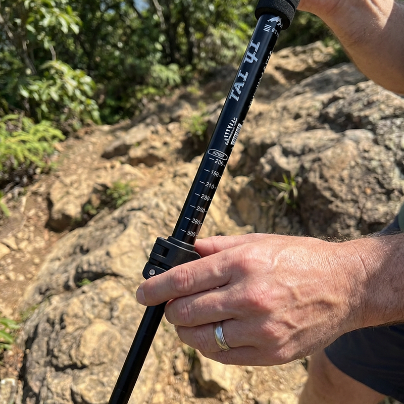 📢📢50% OFF !! ⏰Adjustable Aluminum Alloy Trekking Pole