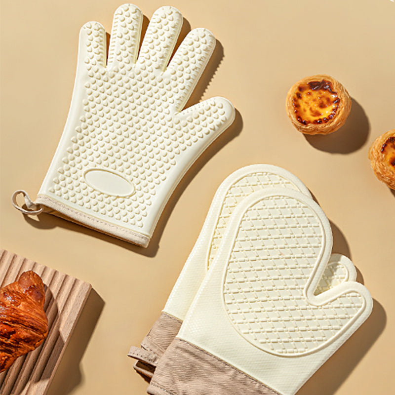📢📢50% OFF !! ⏰[Practical Gifts] Heat-Resistant Baking Silicone Gloves