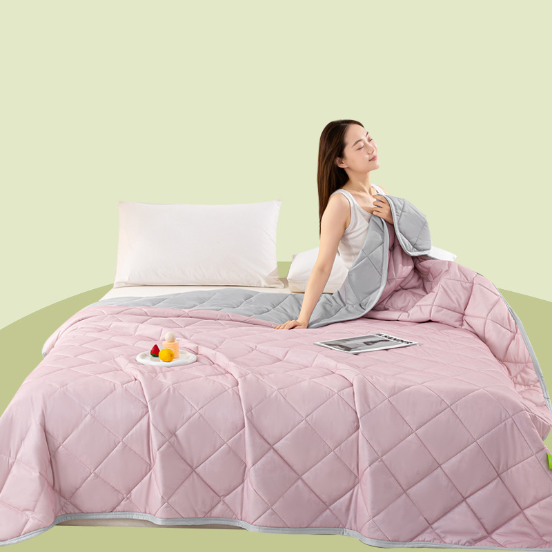 📢📢40% OFF !! ⏰Solid Color Lightweight Cooling Summer Quilt